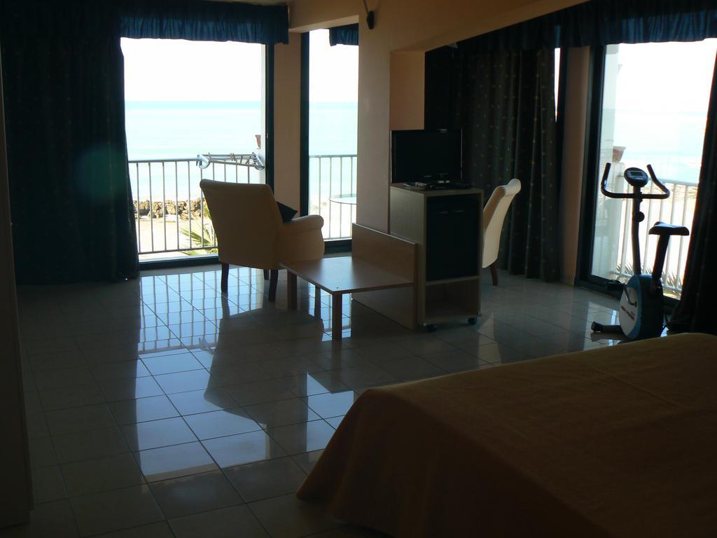 Hotel Sul Mare Al Gabbiano سكولييتي المظهر الخارجي الصورة